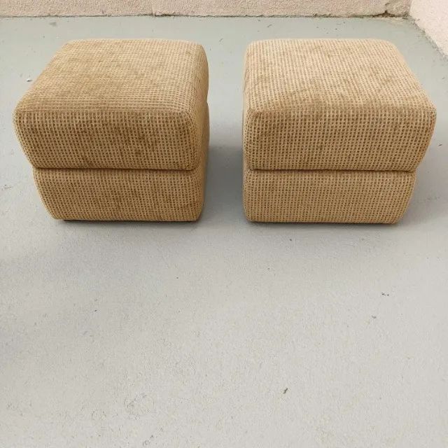 2 pufes estofados novos - Foto 2