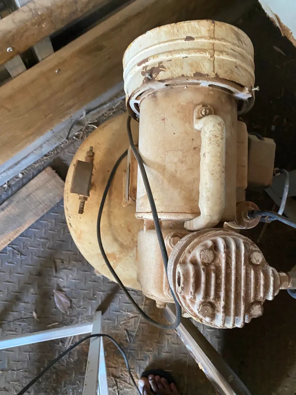 Compressor odontológico  - Foto 4