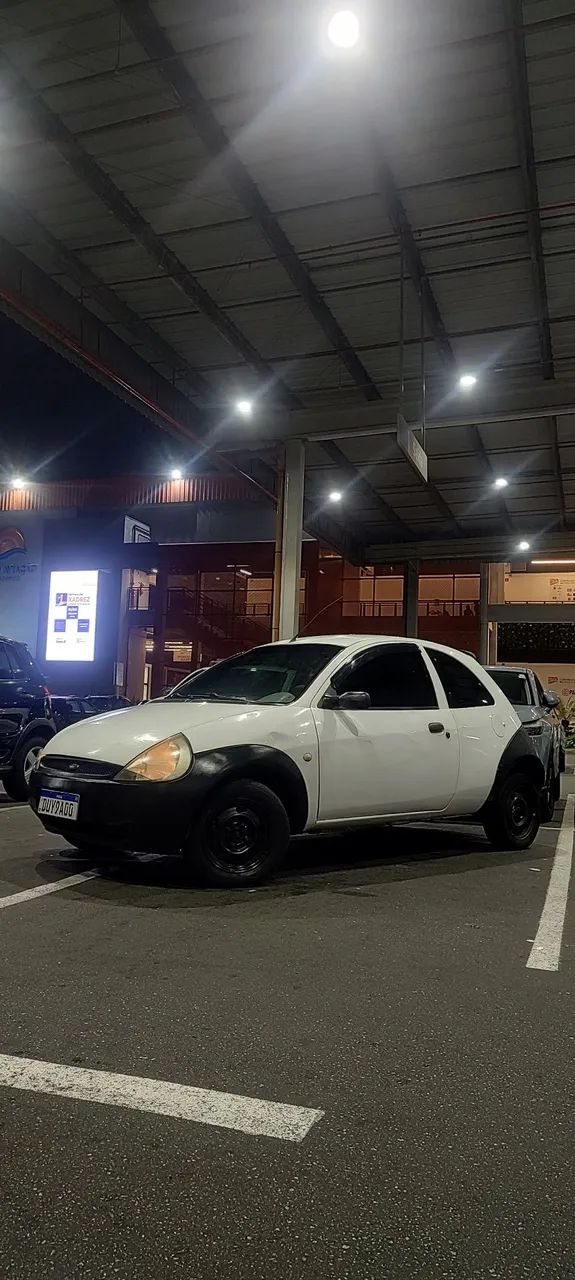 Ka 2001 bem cuidado baixo km, abaixo da fipe