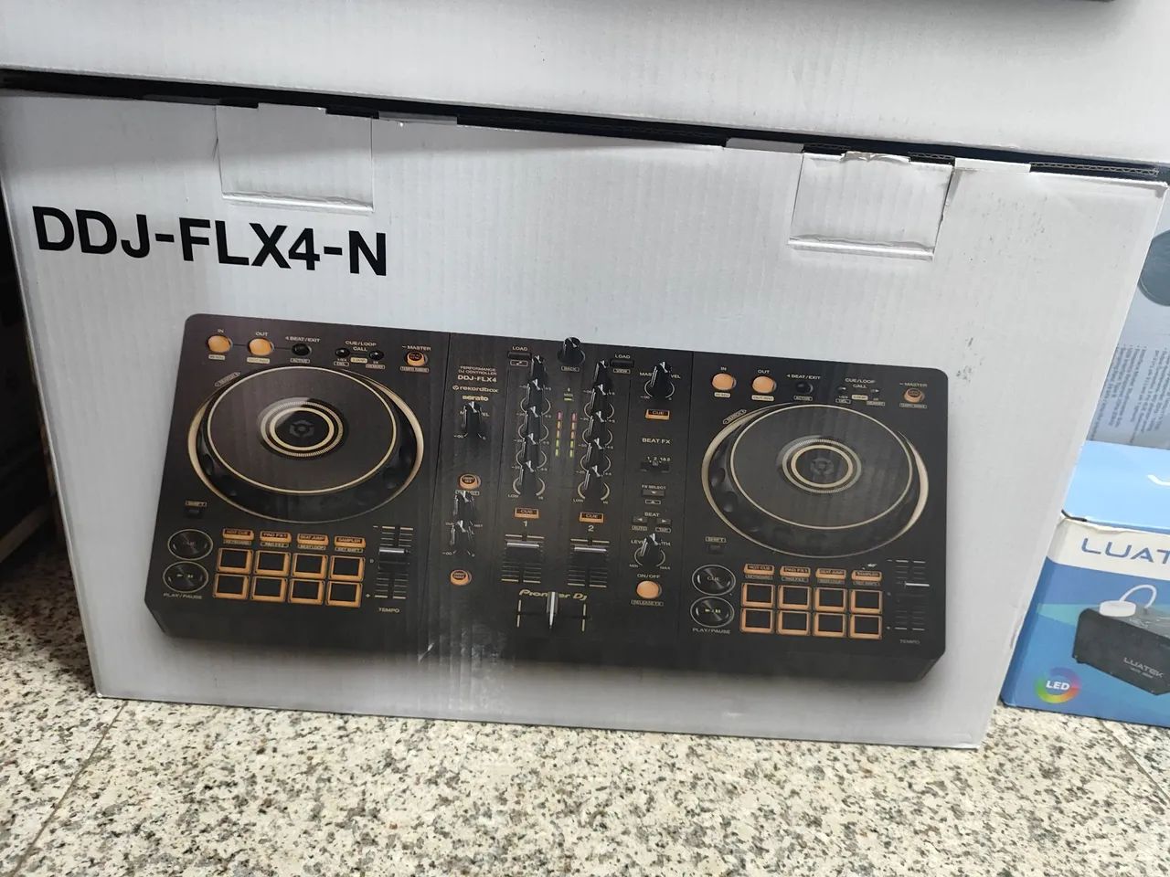 Controladora DJ Pioneer DDJ-FLX4 - Foto 3