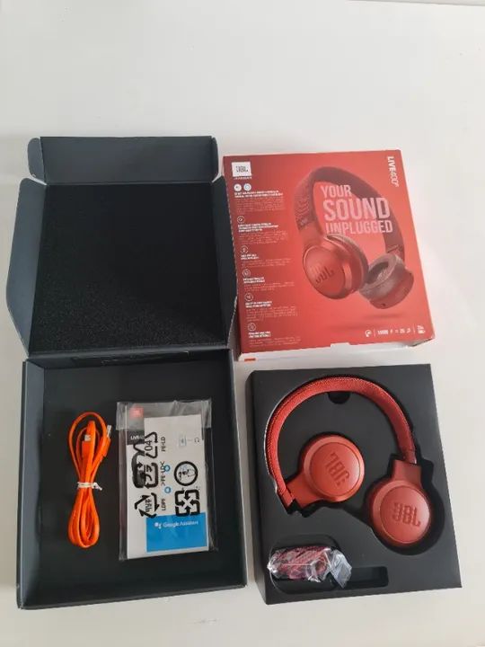 Fone De Ouvido On-ear Sem Fio JBL Live 400bt Vermelho