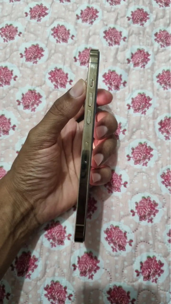V/t iPhone 12 Pro Max  - Foto 3