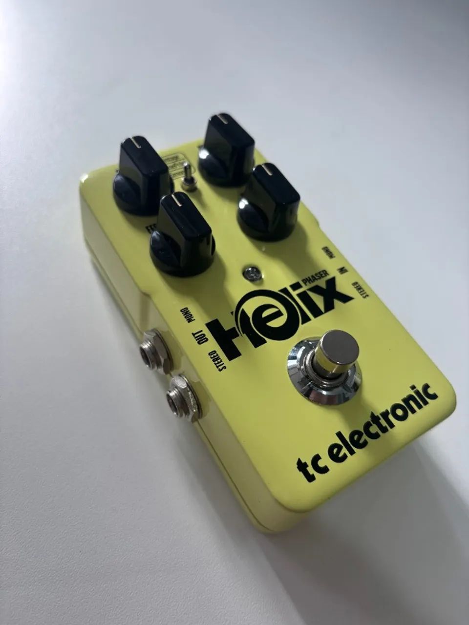 Pedal De Guitarra Eletrônica Helix Phaser Tc Eletronic