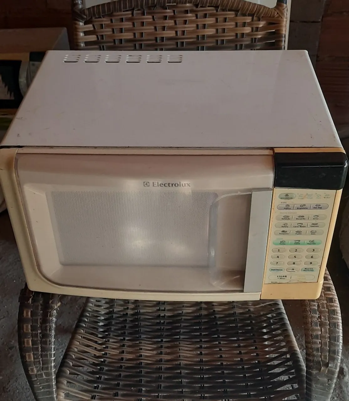 Micro-ondas Electrolux 31l