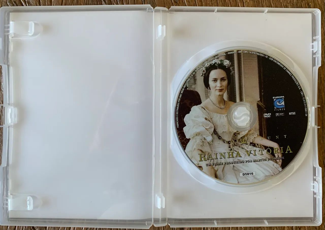 DVD - A JOVEM RAINHA VITÓRIA - Foto 2