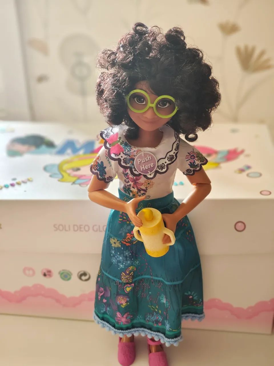 Boneca Mirabel Musical com vela Disney - Foto 2