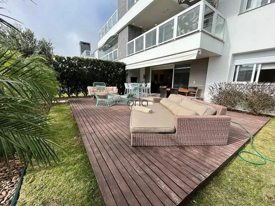Apartamento térreo mobiliado com 3 dormitórios à venda - Condomínio Rossi Atlântida - Xang