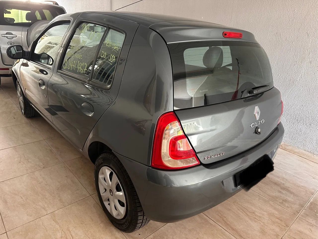 Renalt Clio 2013 Expression 1.0  Basico em Exelente Estado - Foto 2
