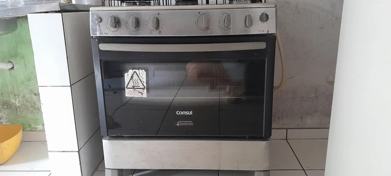 Fogão Consul com Forno
