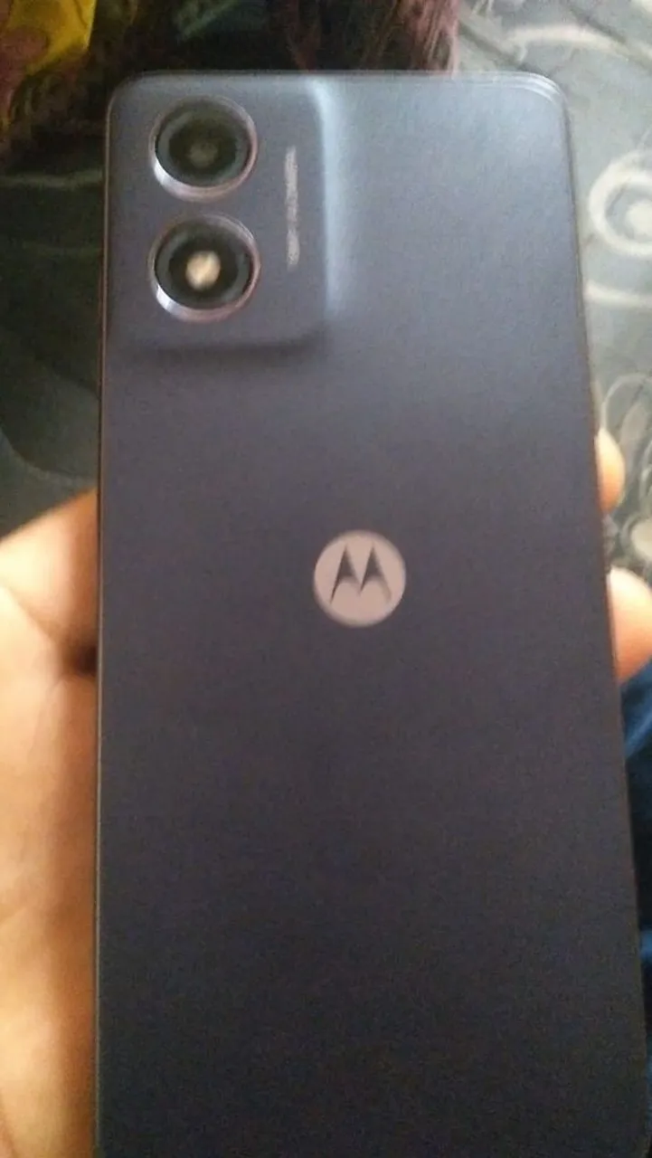 Motorola g04 