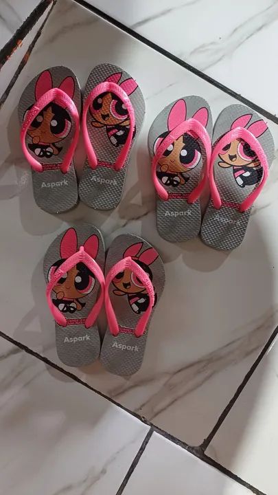 Sandálias infantil  - Foto 5