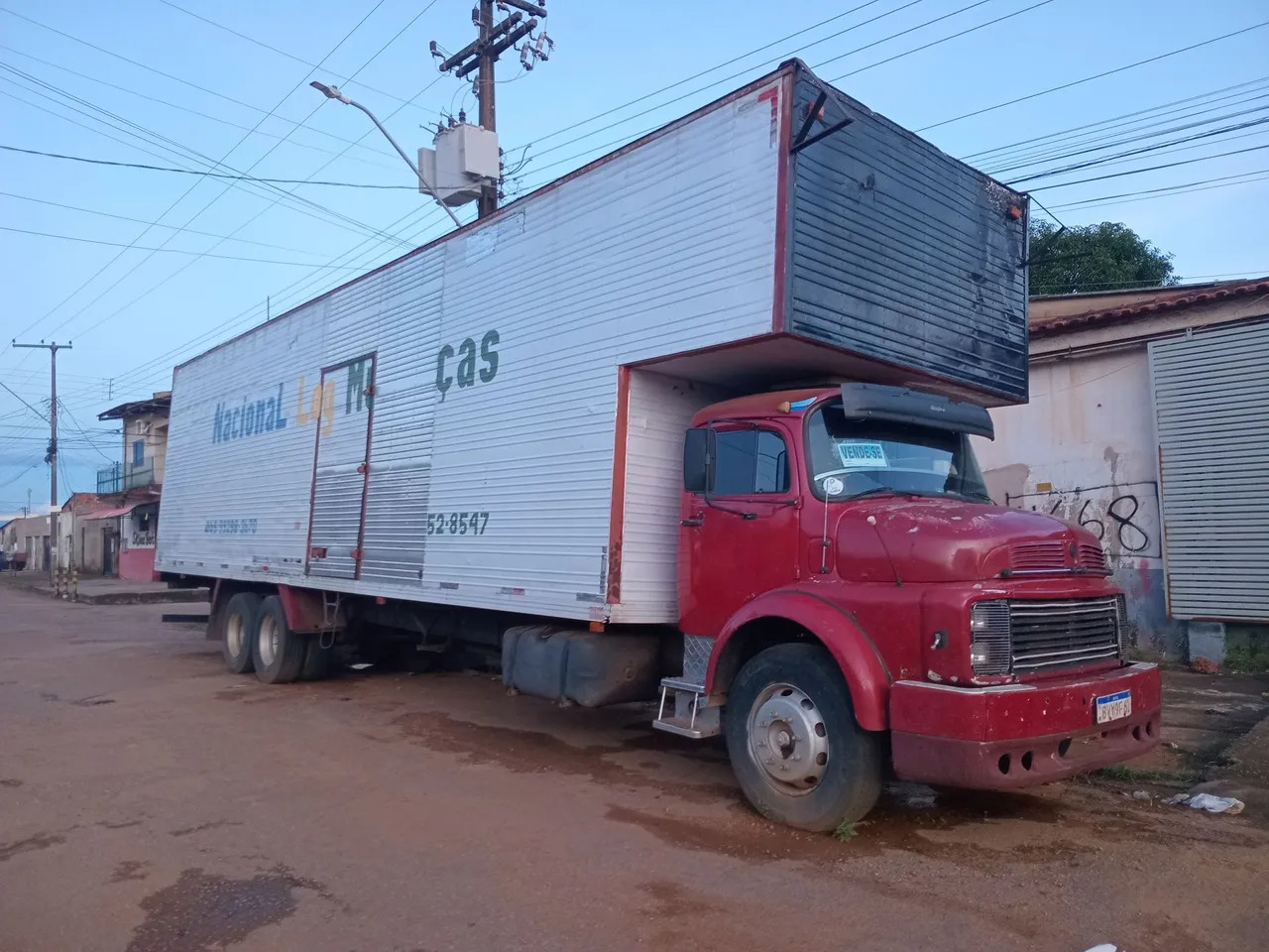 Caminhao Mercedes-Benz 1113 truck