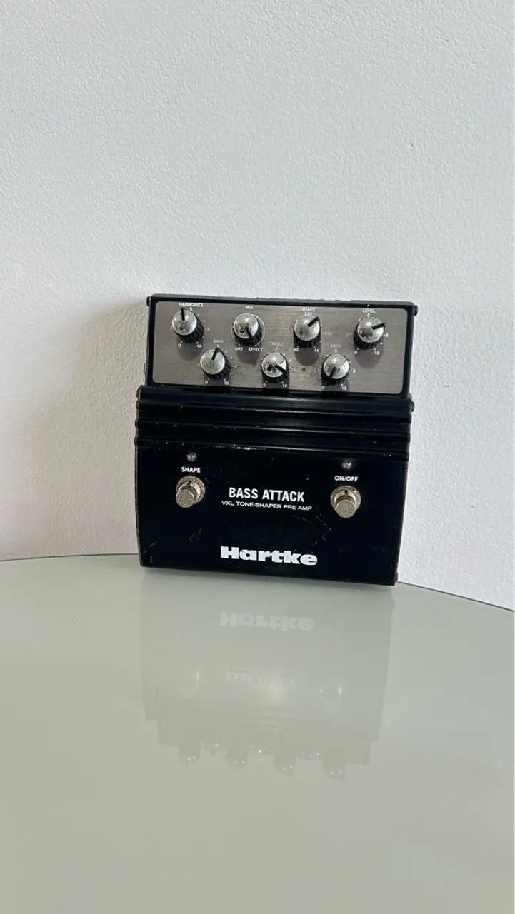 Pela Hartke Bass Attack VXL Tone-Shaper Preamp - Instrumentos