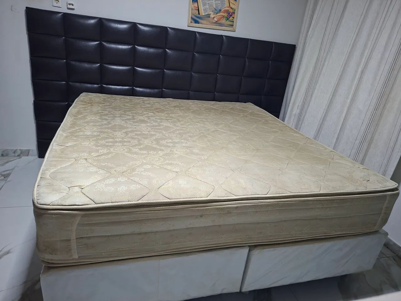 Cama box super king com cabeceira de couro legítimo 