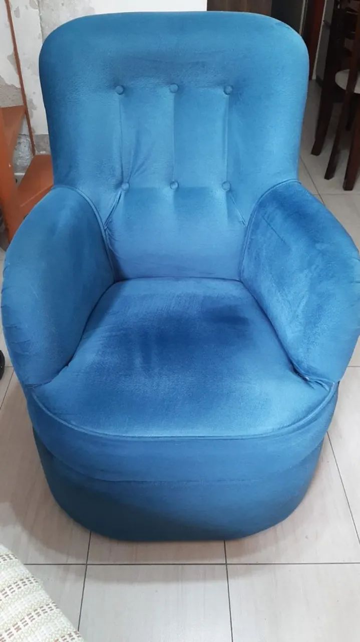 Sofá um lugar65104746040323123