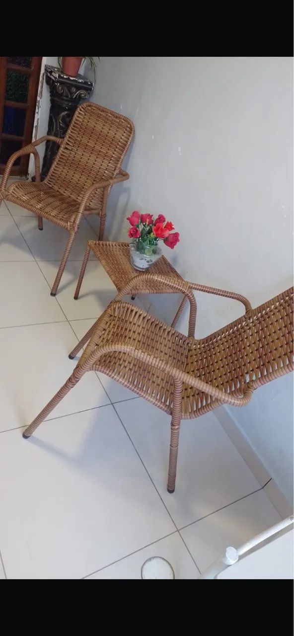 Vendo cadeiras para área externa