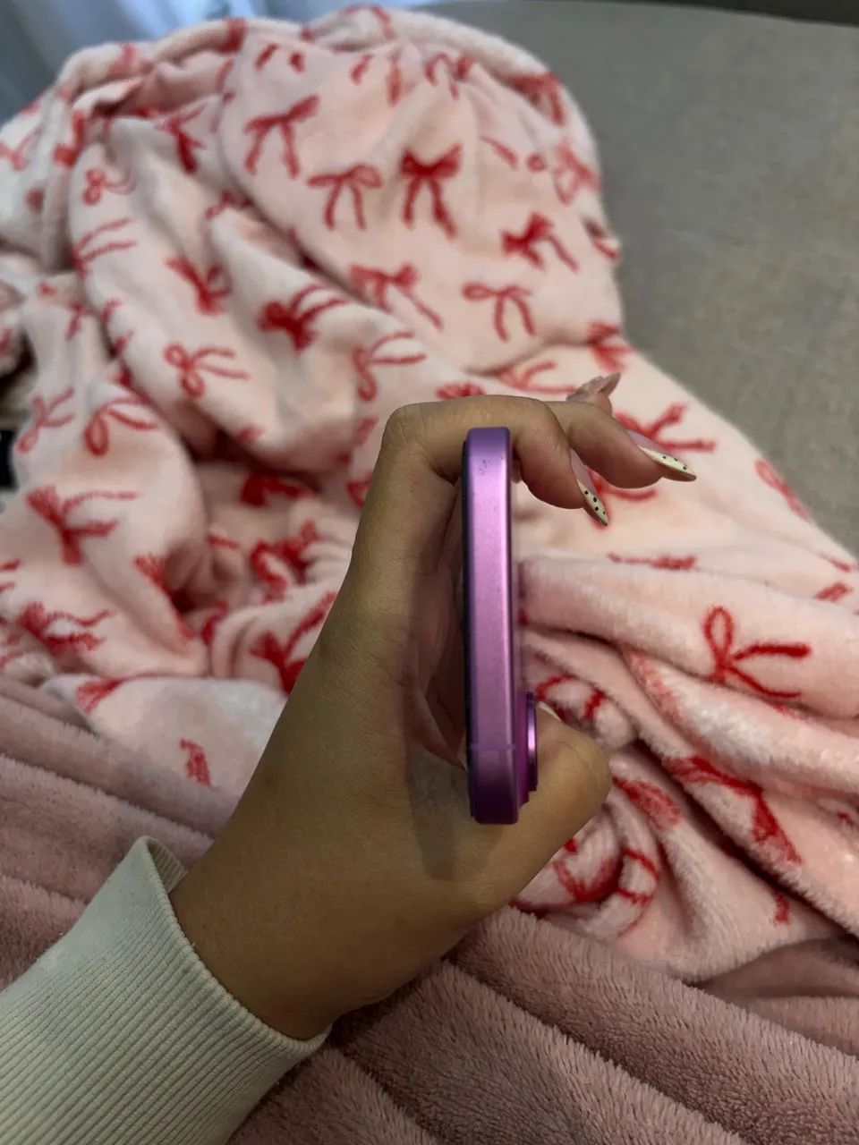 iPhone 16 Rosa 128 - - Foto 3