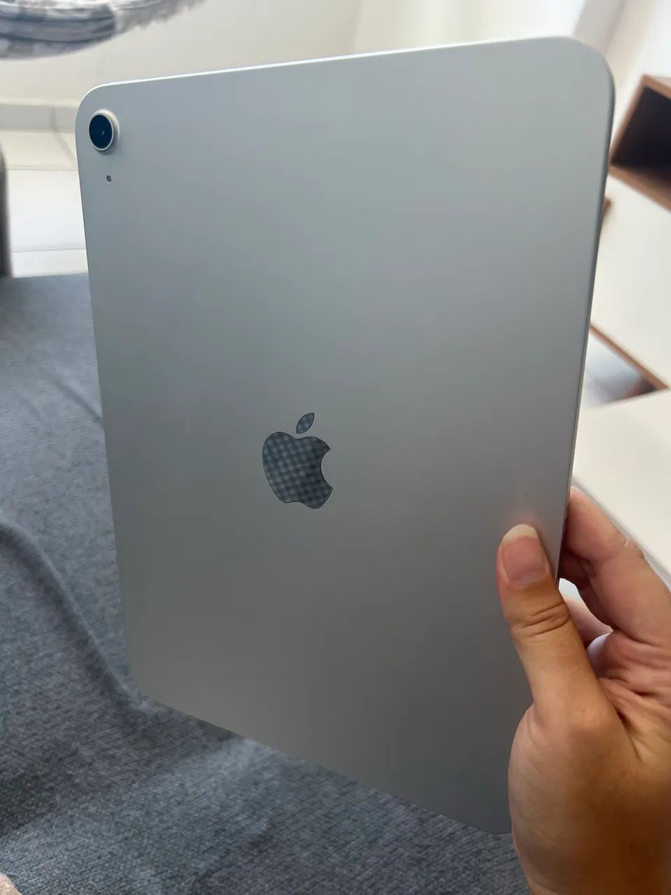 iPad 11ª Geração 128GB Prateado - Bateria 100% / Estado de Novo! (Com Caixa e Cabo) - Foto 5