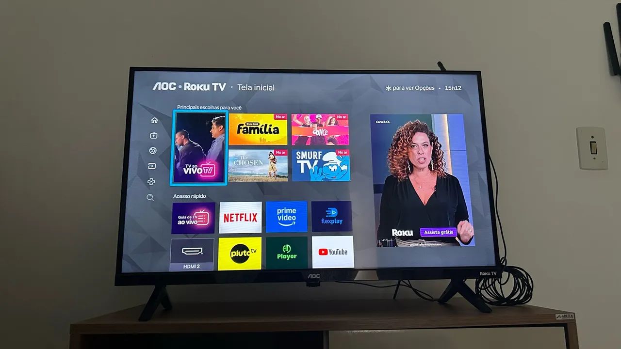 SMART TV AOC ROKU 32?