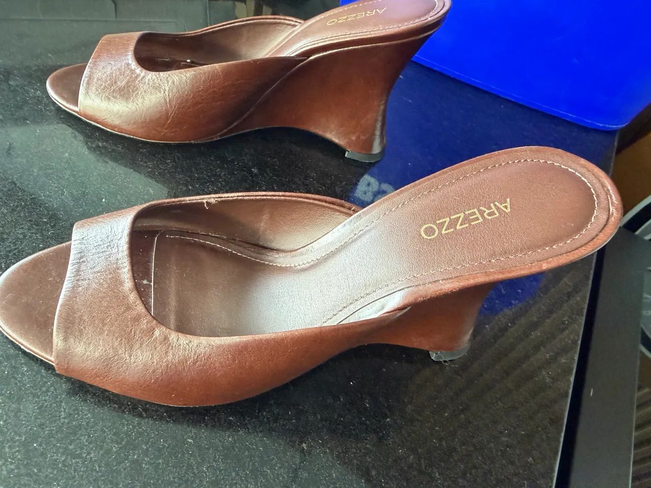 Sandália Arezzo marrom  - Foto 2