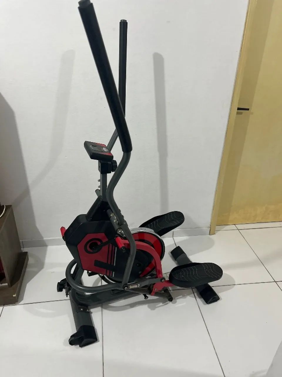 Bicicleta pra exercício  - Foto 5