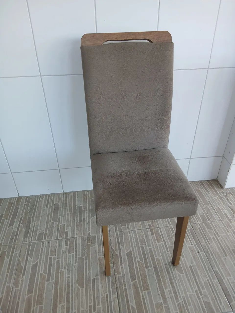 MESA COM 6 CADEIRAS  - Foto 4