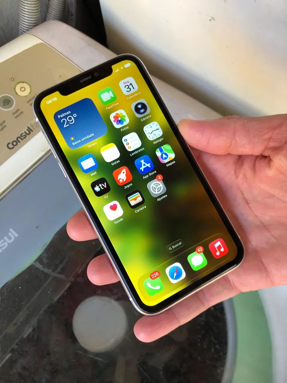 iPhone 11 branco 128GB - Foto 2