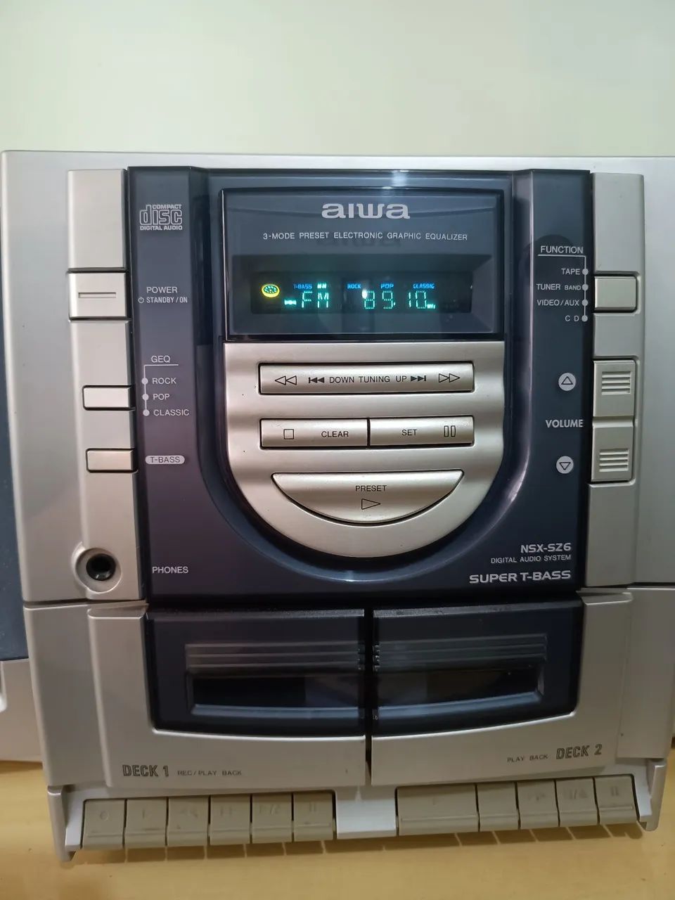 Mini System Aiwa NSX SZ6 leia a descrição - Aparelhos de Som Mini System Aiwa NSX SZ6 leia a descrição - Aparelhos de Som