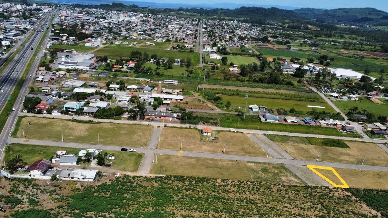TERRENO DE ESQUINA EM LOTEAMENTO PLANEJADO EM SOMBRIO - Foto 2