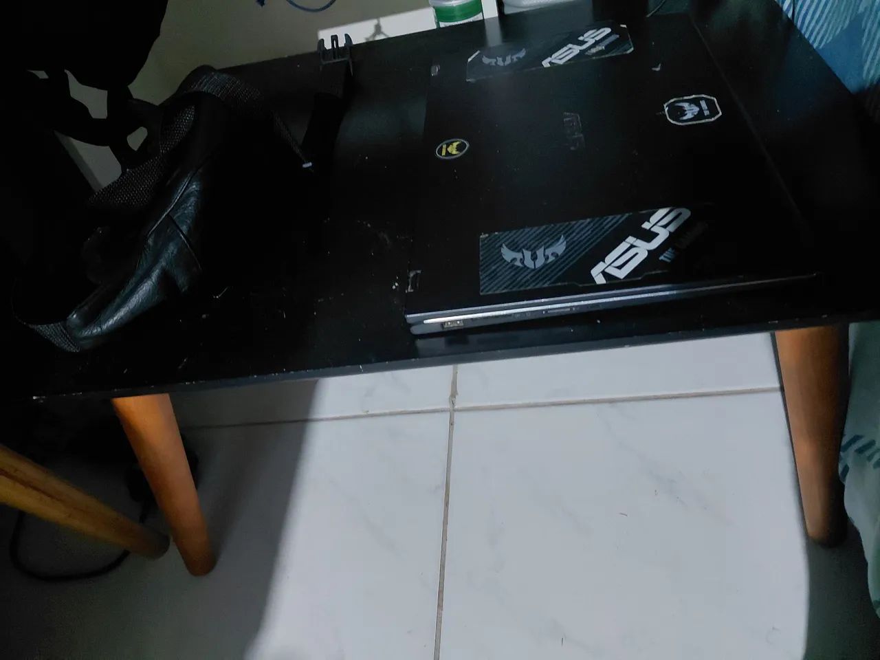 Mesa pequena 