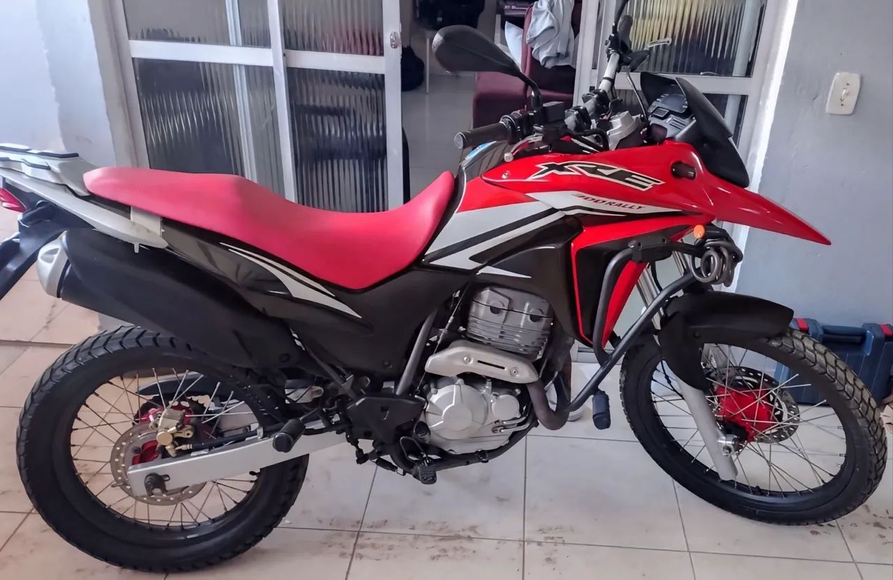 XRE 300 - ANO 2013, FLEX - BEM CONSERVADA VALOR NEGOCIÁVEL 