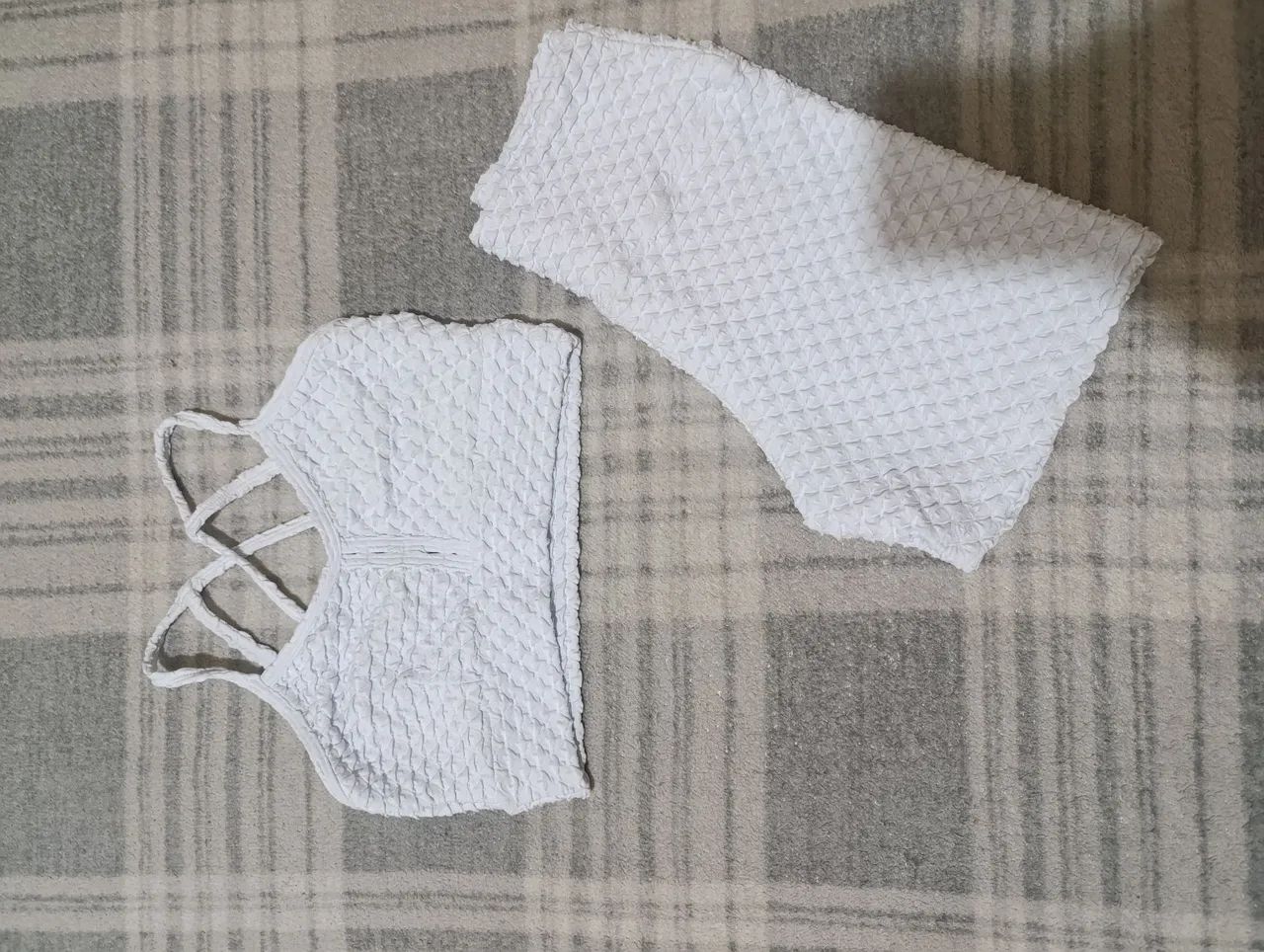 Conjunto de academia branco 