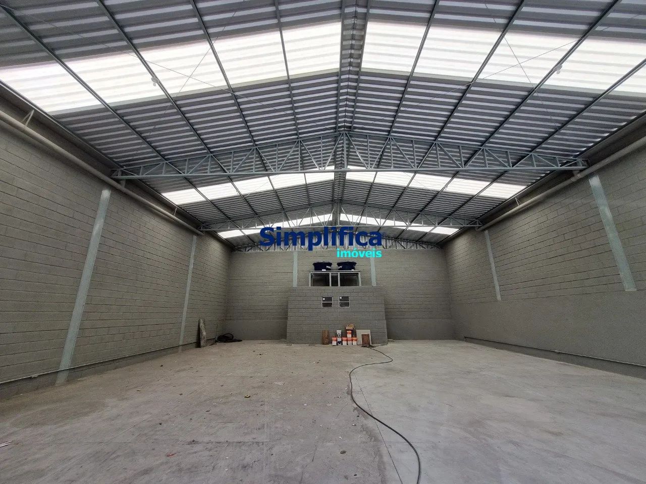 ALUGUEL GALPÃO ÓTIMO PONTO COMERCIAL - Foto 5