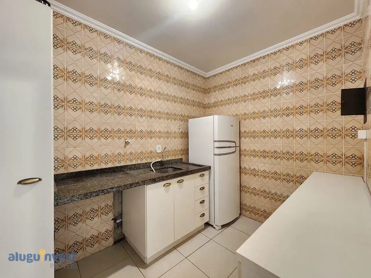 Apartamento para Alugar com 1 dormitórios no Centro /Florianópolis - SC - Foto 2