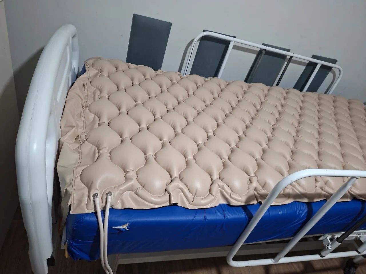 Cama Hospitalar Dellamed  - Foto 4