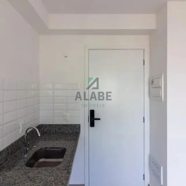 Studio à venda com 26m², 1 quarto e sem vaga na Vila Olímpia ao lado da INSPER.