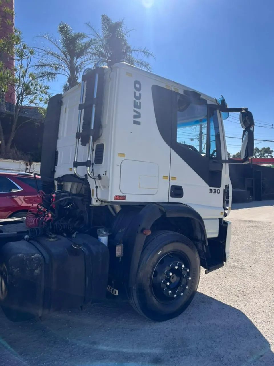 Iveco Cursor 330 2011 4x2 - Foto 3