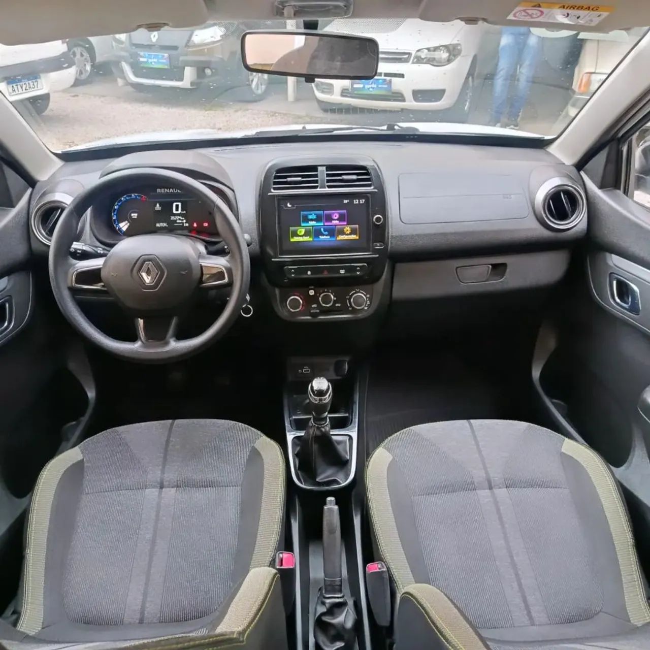 Renault Kwid Outsider 1.0 Flex 12V 5P Mec. 2023 - Foto 5