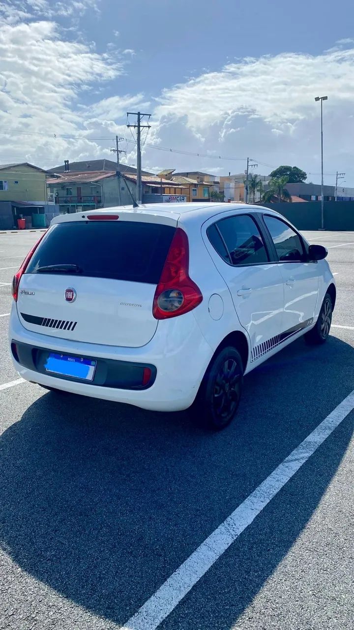 Fiat Palio Attractive 1.0 EVO Fire Flex 8V 5P 2015