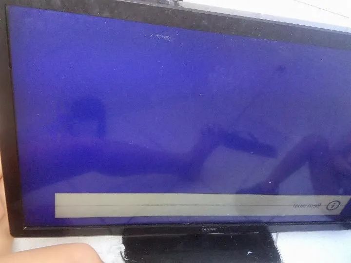 Vende_se televisão 