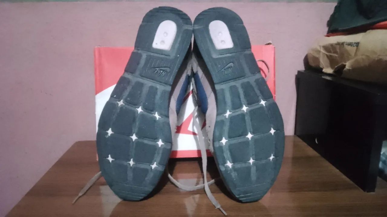 Nike Venture Runner Tam 41 - Foto 4