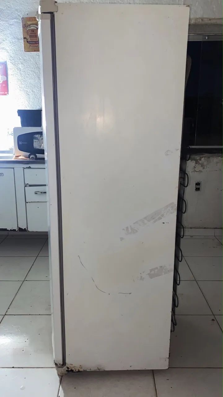Vendo geladeira cônsul - Foto 2
