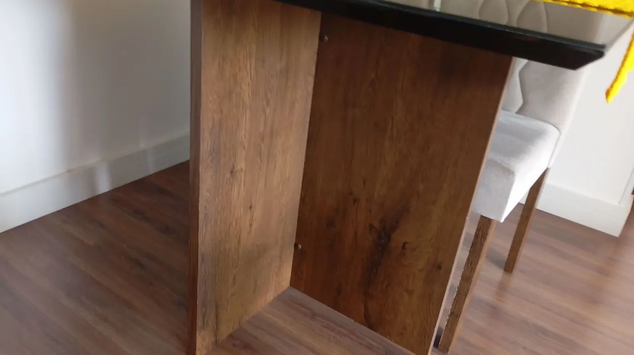 Mesa sala de jantar 4 lugares  - Foto 4