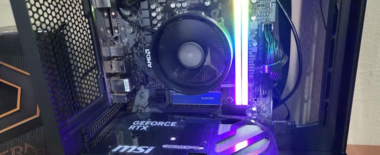 PC Gamer Ryzen 5 8500G | RTX 5060ti 16GB | Ram 32GB VENGEANCE RGB DDR5 - Foto 3