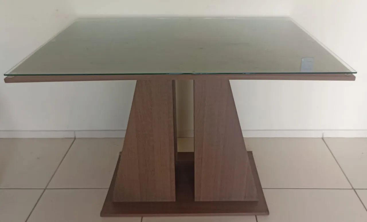 MESA DE JANTAR COM TAMPO DE VIDRO - Foto 5