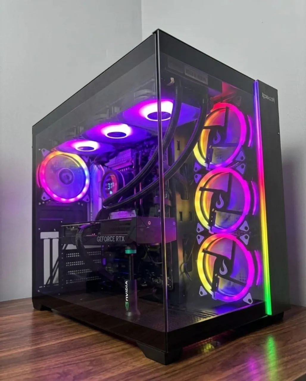 NEW GAMING PC! INVOICE AND WARRANTY INCLUDED! i7 13700F, 32GB DDR5, RTX 5070, 12GB