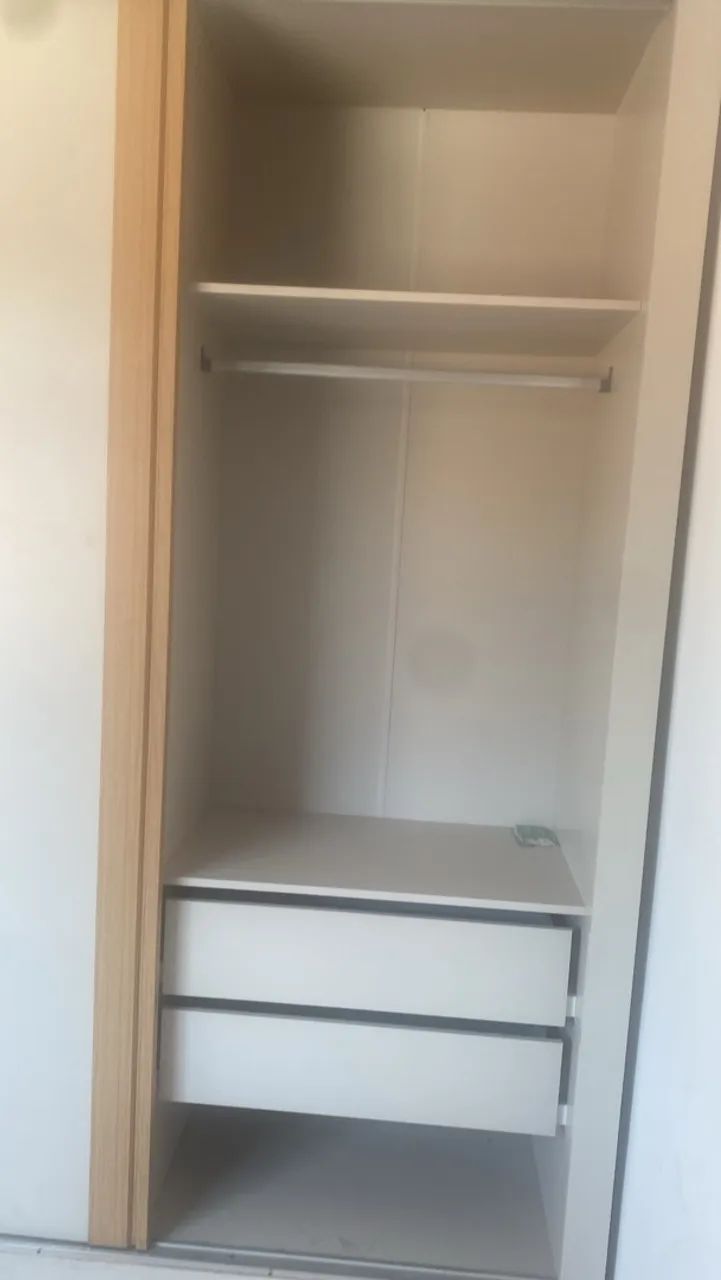 Guarda roupa com portas de correr - Foto 3