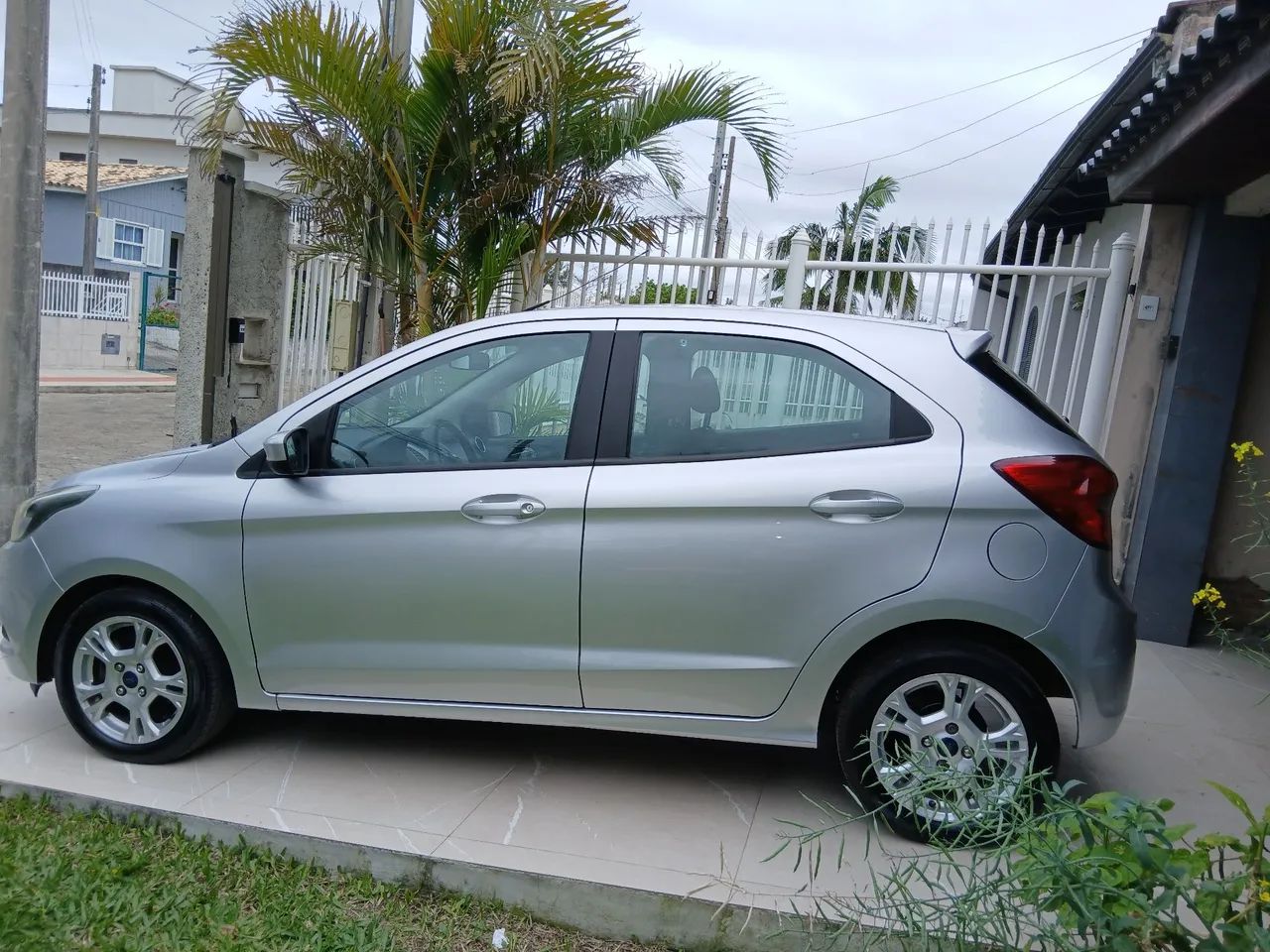 Ford KA SEL 1.5 16V Flex 5P 2016