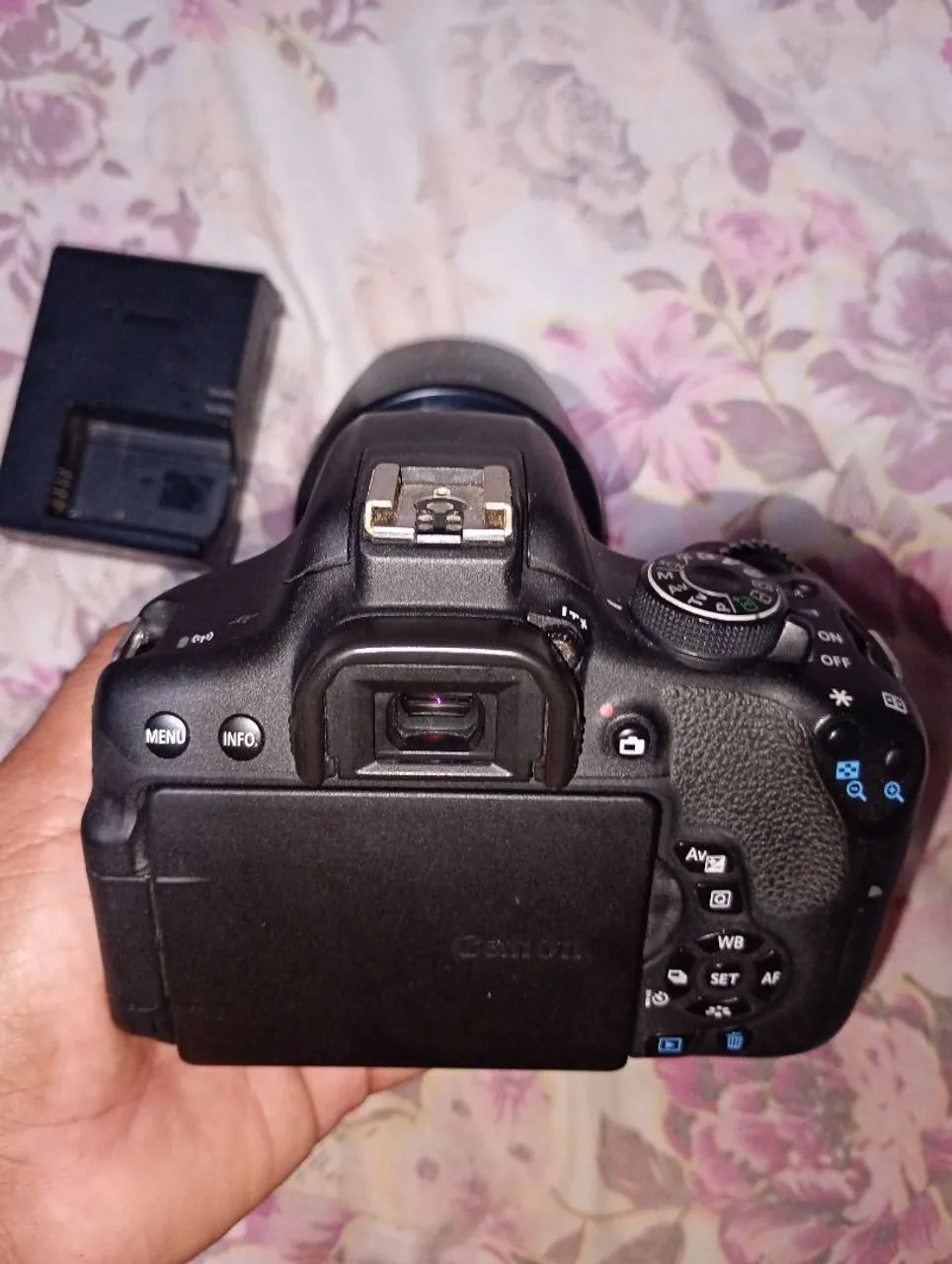 Canon T6i - Foto 3