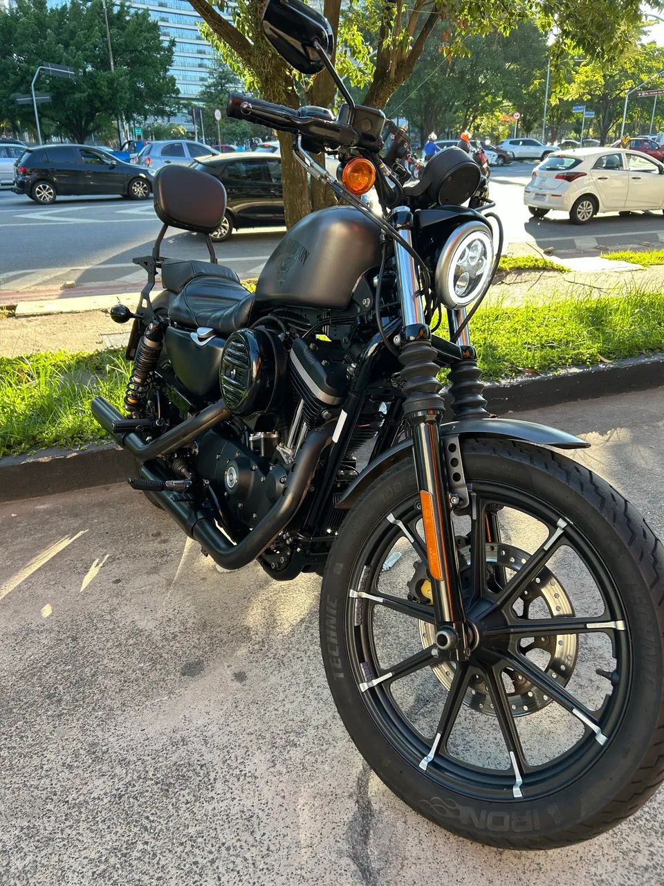 883 Harley em ótimo estado  - Foto 3
